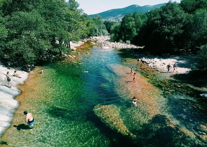Rural Alisos * Navalonguilla